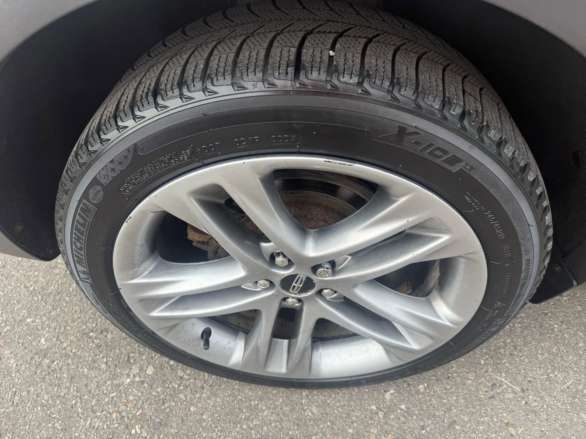 Used 2018 Lincoln MKC Reserve w/ Lincoln MKC Climate Package image 11