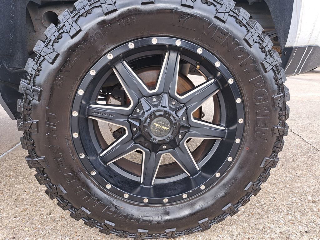 Used 2017 Chevrolet Silverado 1500 LT w/ All Star Edition image 24