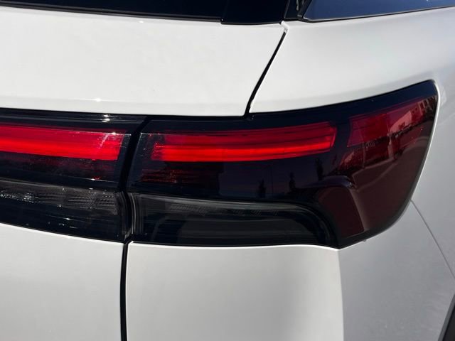 Certified 2025 INFINITI QX60 Pure image 31
