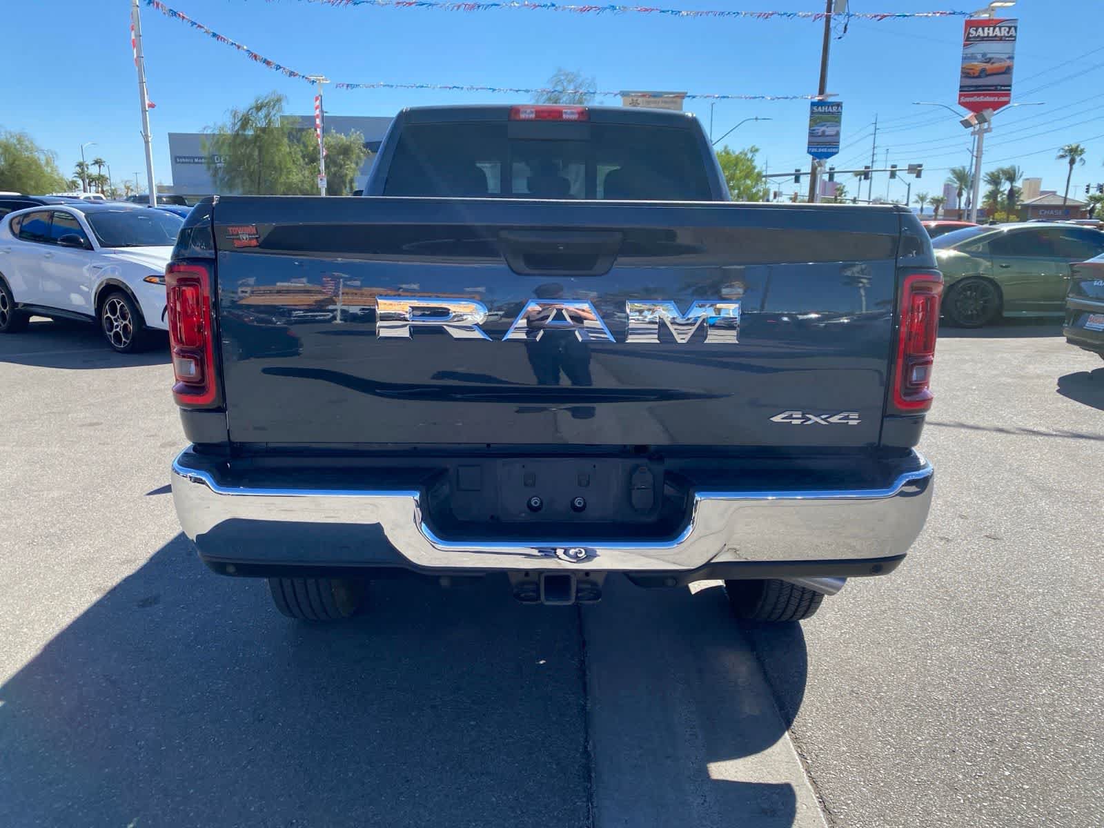 Used 2025 RAM 2500 Tradesman AWD/4WD image 7