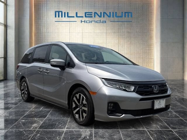 Certified 2026 Honda Odyssey EX-L image 7