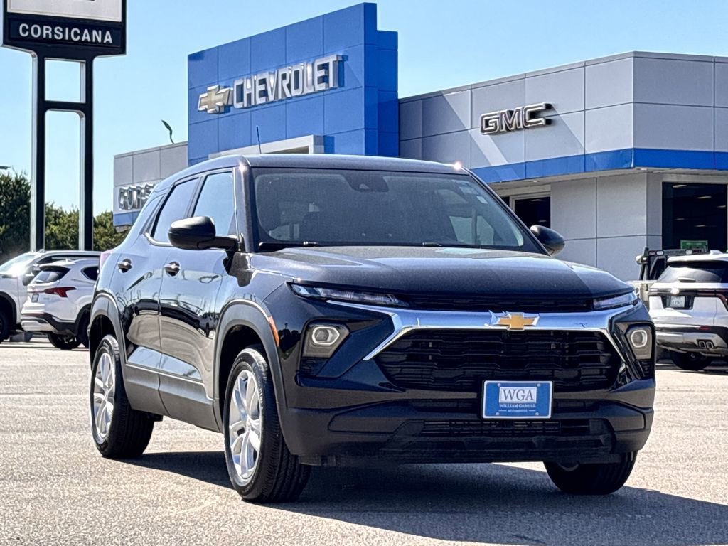 New 2026 Chevrolet TrailBlazer LS w/ LS Convenience Package FWD image 2