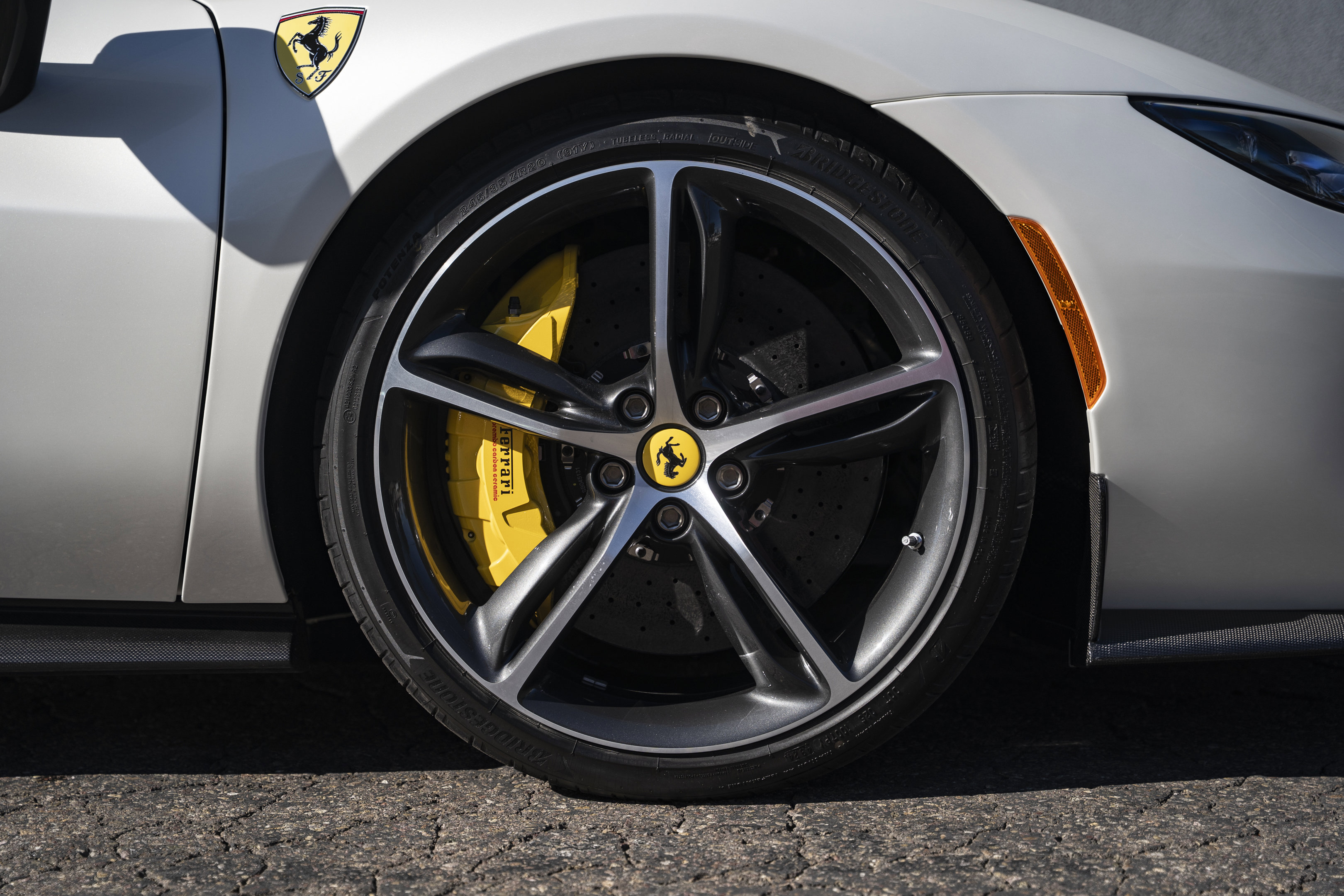 Used 2025 Ferrari 296 GTS image 17