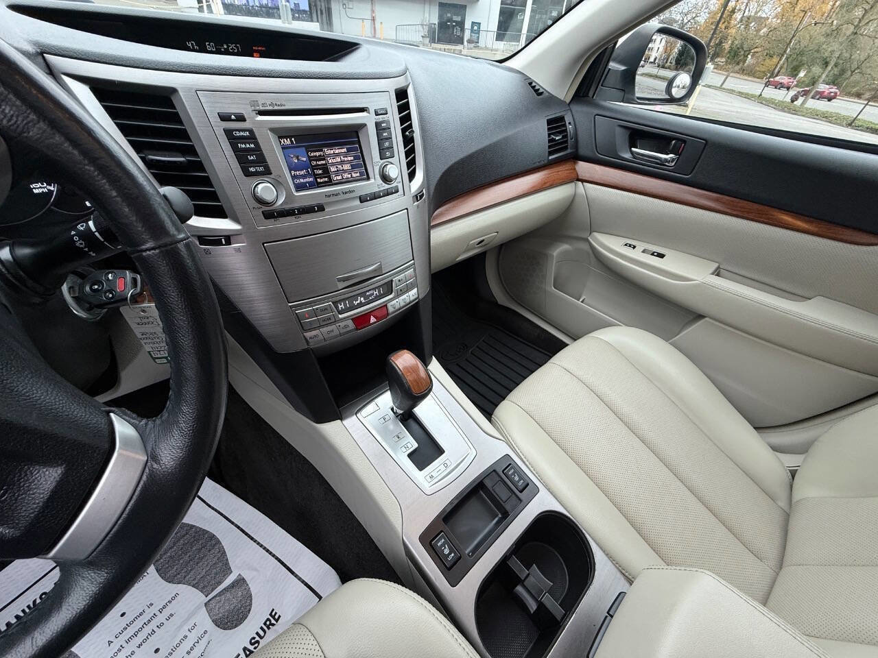 Used 2014 Subaru Outback 3.6R Limited w/ Moonroof Package image 17