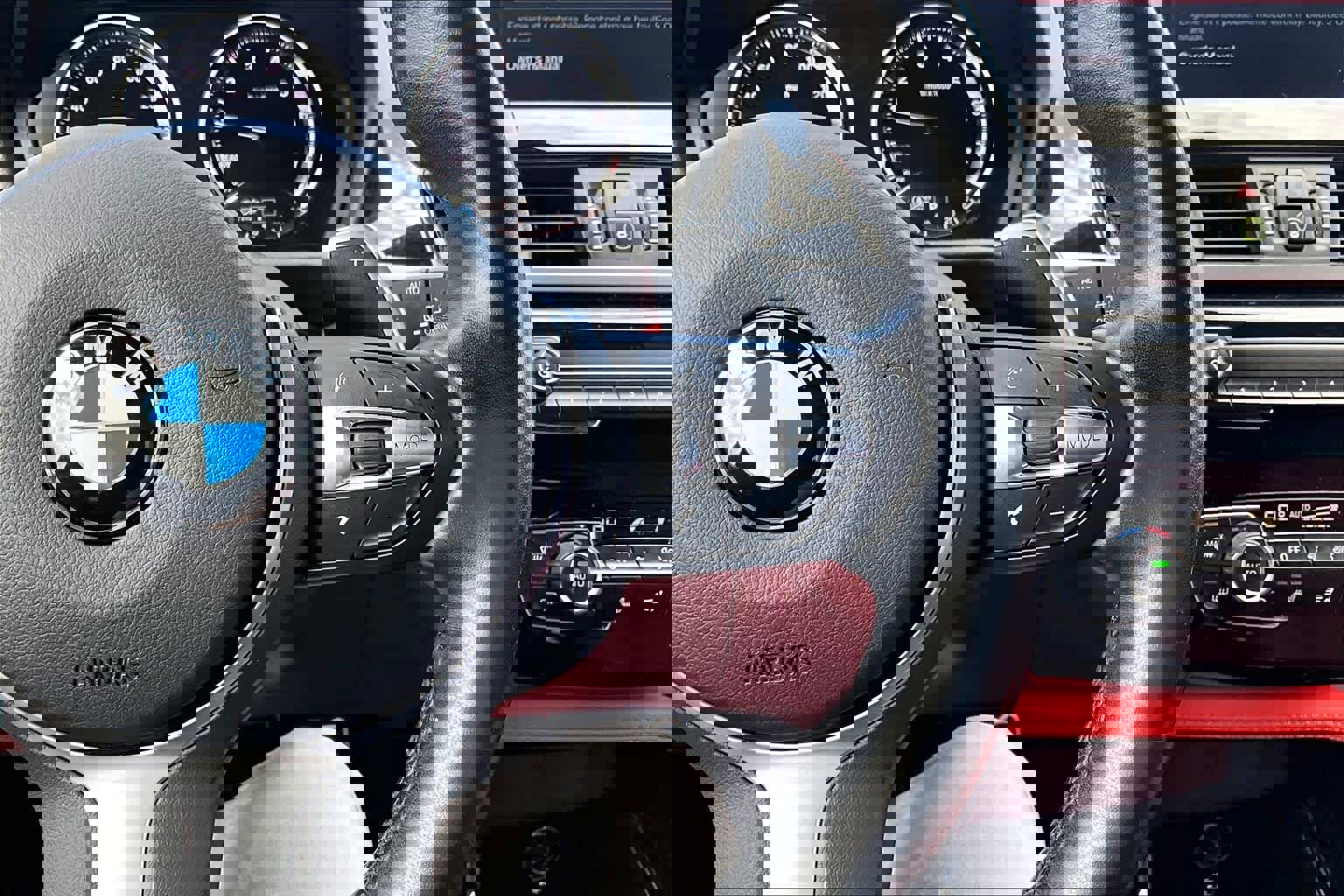 Used 2022 BMW X2 M35i w/ Shadowloine Package AWD/4WD image 25