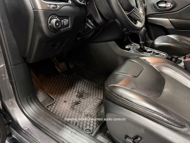 Used 2020 Jeep Cherokee Latitude Plus w/ Cold Weather Group image 22