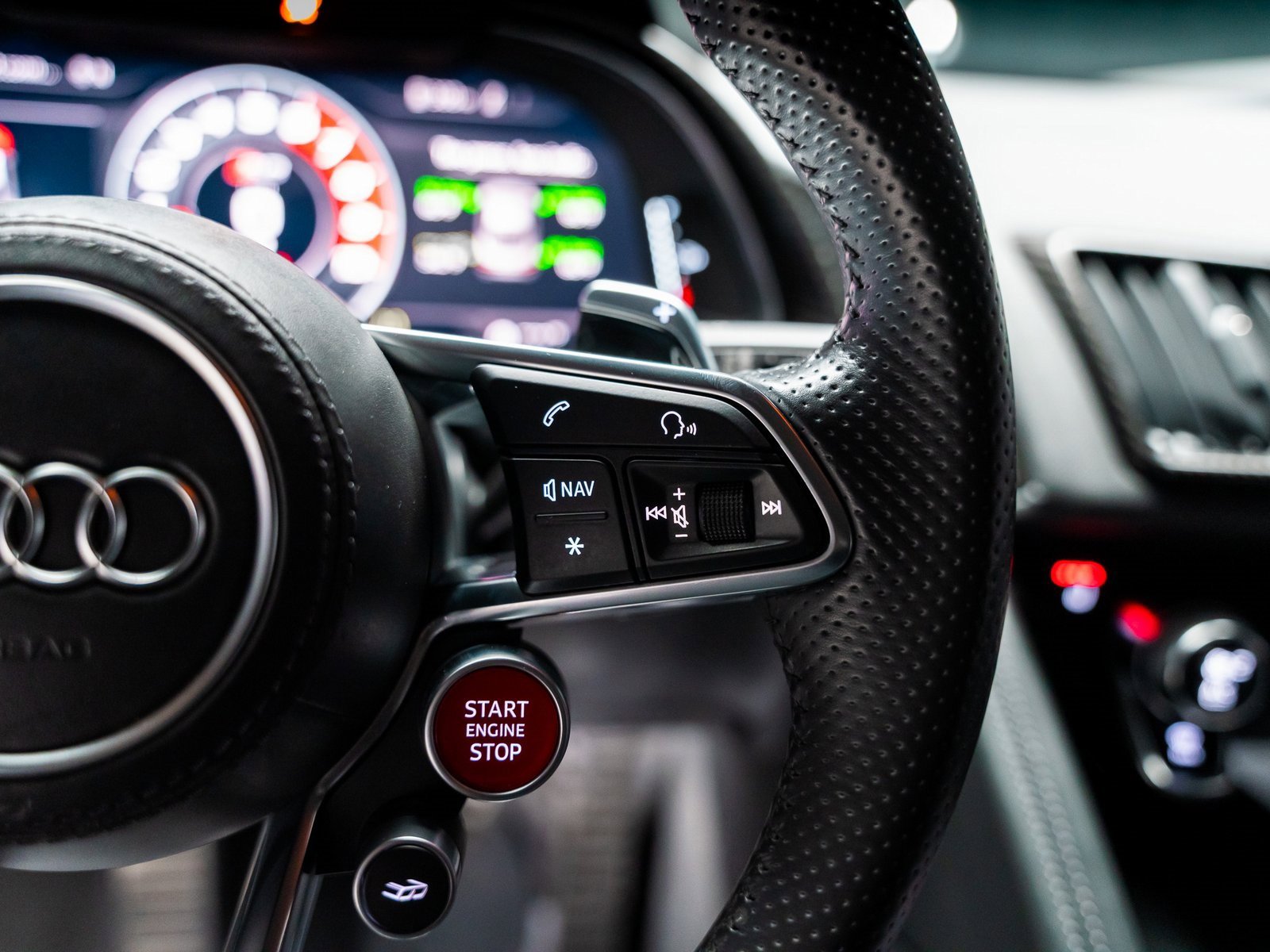 Used 2017 Audi R8 V10 plus image 54