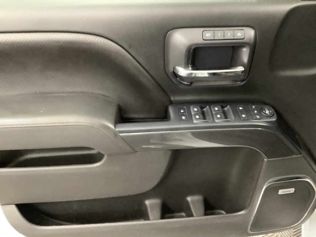 Used 2016 GMC Sierra 1500 SLT w/ All-Terrain Package image 9