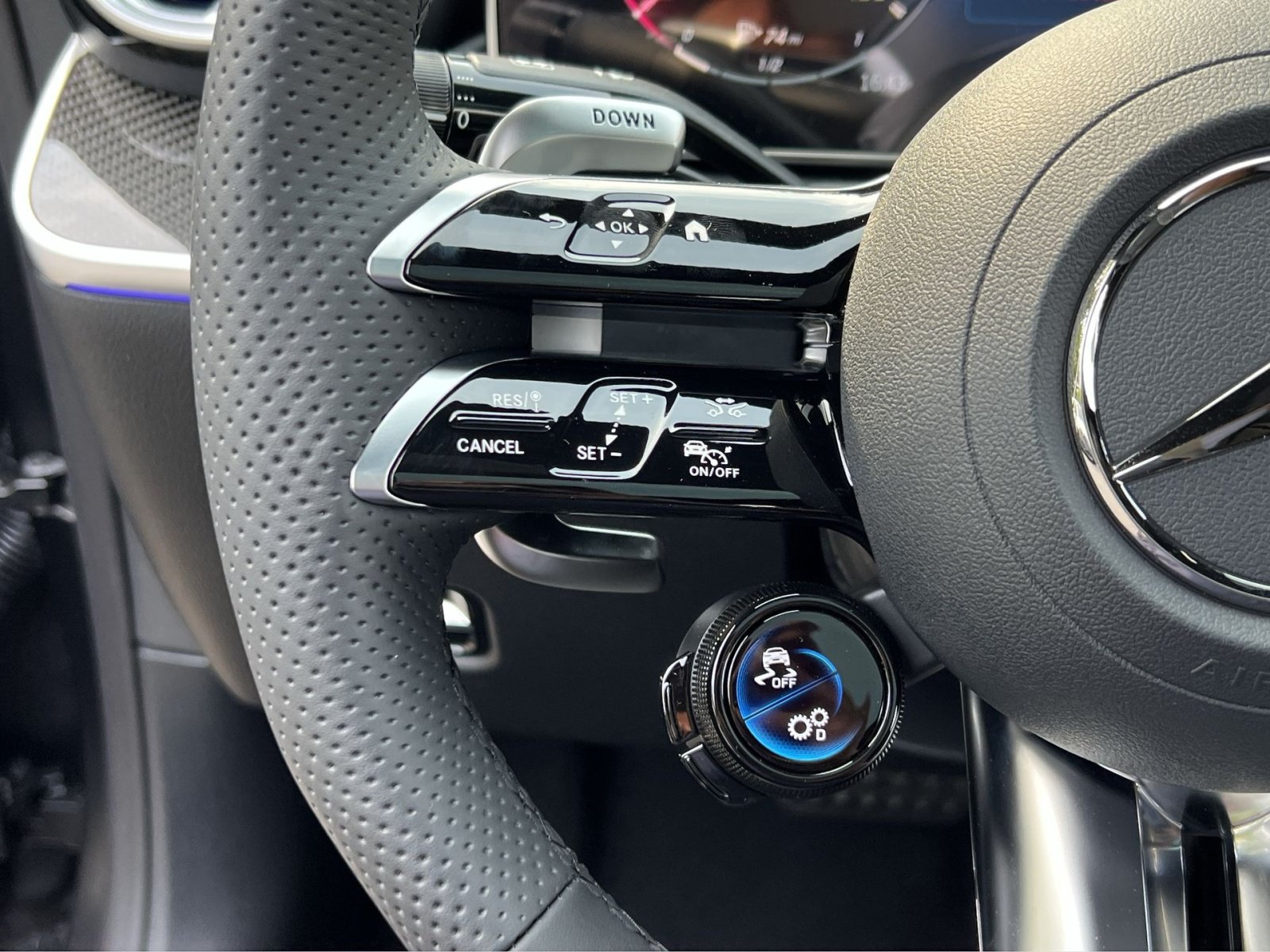 New 2027 Mercedes-Benz CLE 53 AMG 4MATIC Coupe image 38