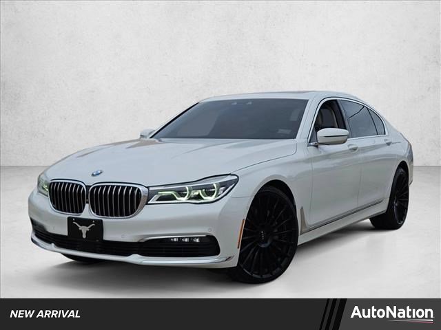 Used 2016 BMW 750i w/ Executive Package 2