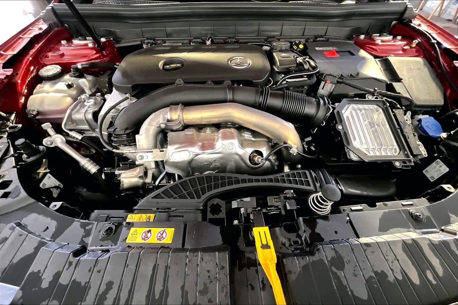 New 2026 Mercedes-Benz GLB 250 4MATIC image 14