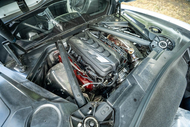 Used 2025 Chevrolet Corvette Stingray Preferred Cpe w/ Z51 Performance Package RWD image 15
