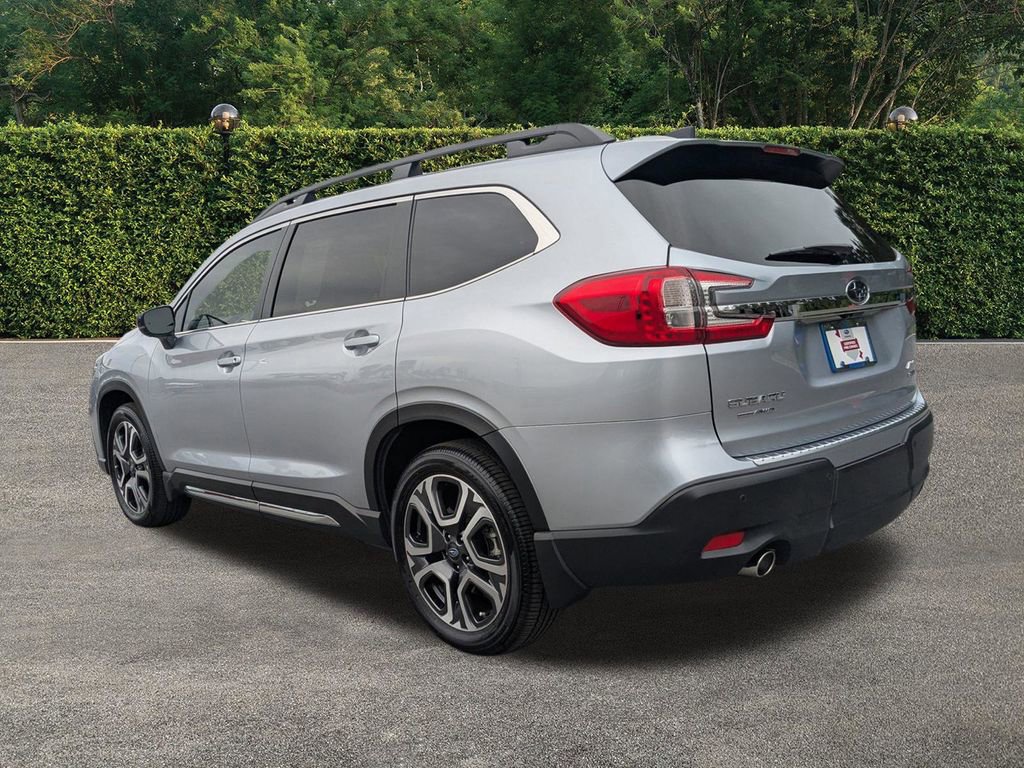 Certified 2025 Subaru Ascent Limited w/ Popular Package #1 AWD/4WD image 6