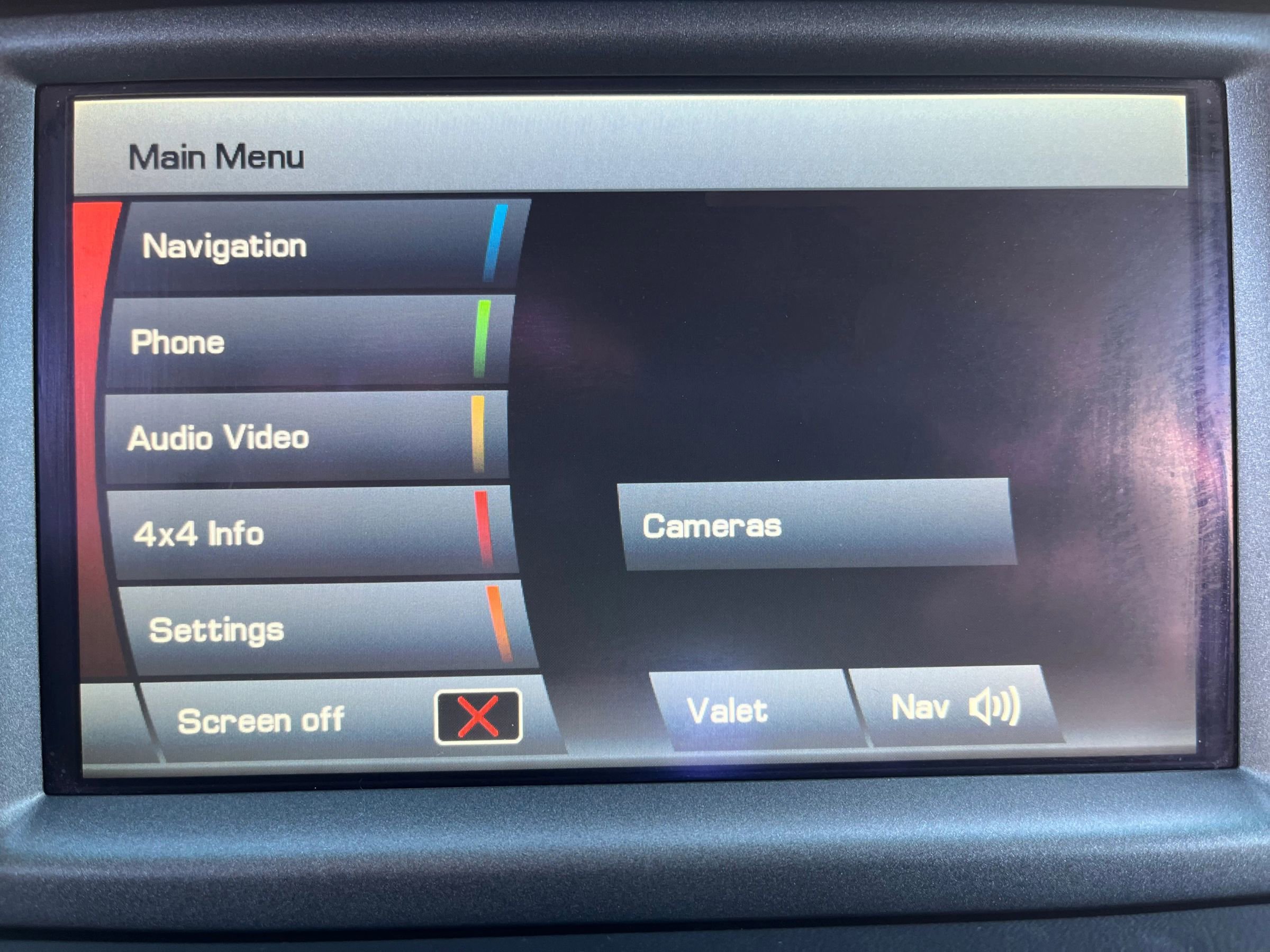 Used 2011 Land Rover Range Rover HSE AWD/4WD image 23