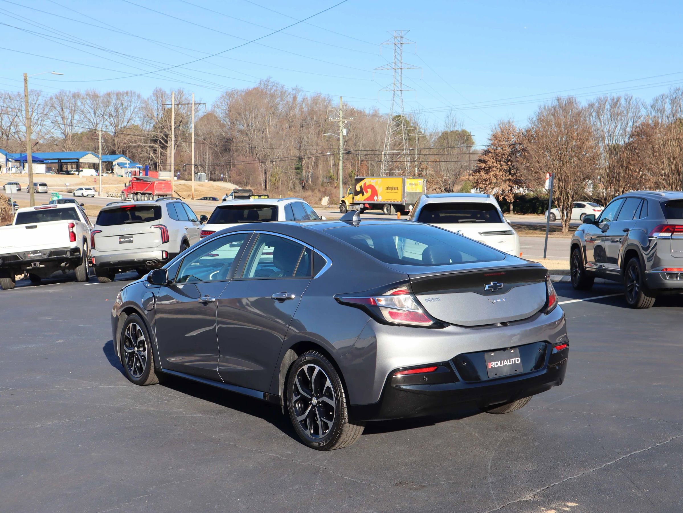 Used 2018 Chevrolet Volt LT w/ LPO, Blackout Package image 8
