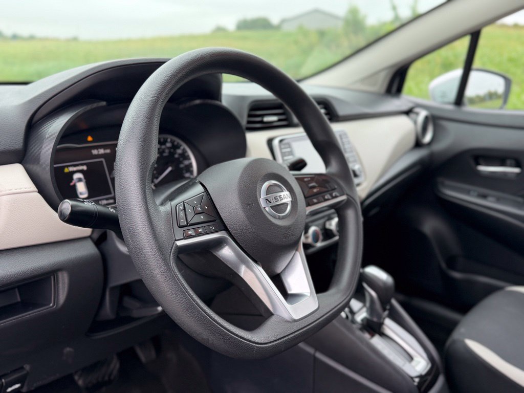 Used 2021 Nissan Versa SV FWD image 29