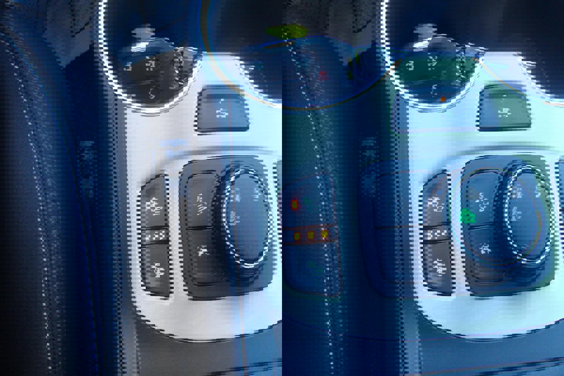 Used 2023 GMC Terrain Denali w/ LPO, Floor Liner Package image 19