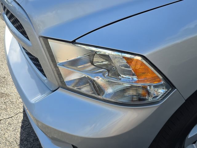 Used 2017 RAM 1500 Express RWD image 8