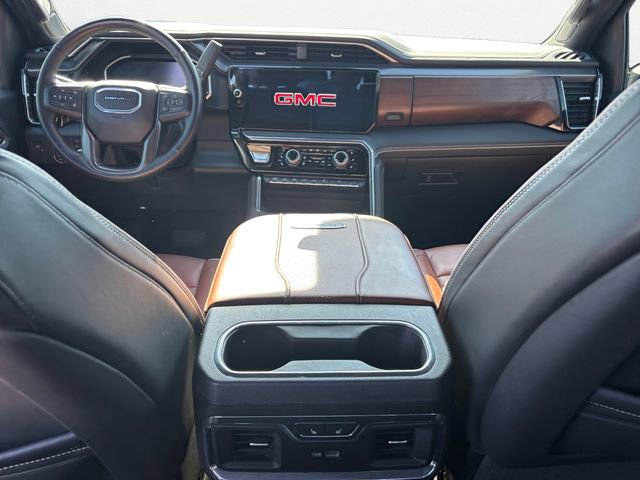Used 2024 GMC Sierra 2500 Denali Ultimate w/ Max Trailering Package AWD/4WD image 10