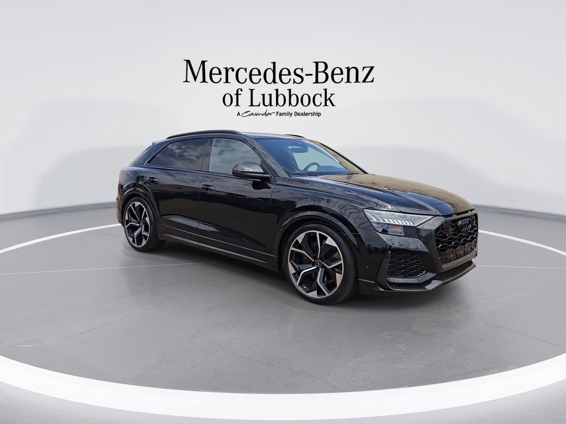 Used 2023 Audi RS Q8 AWD/4WD image 2