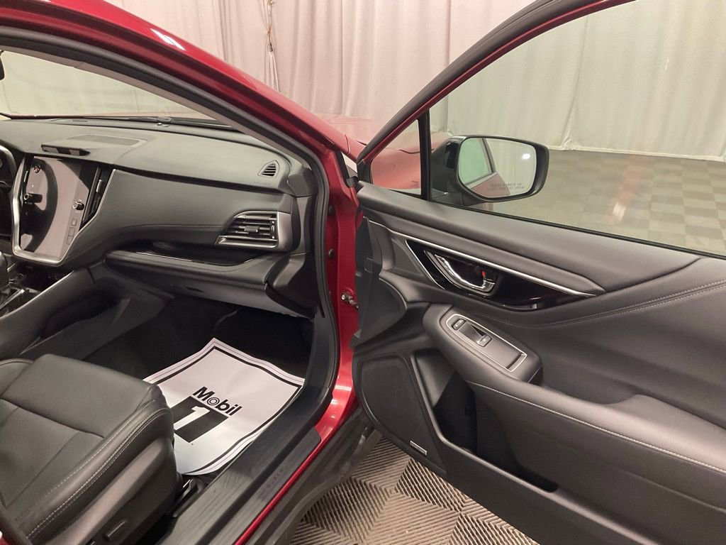 Used 2022 Subaru Outback Limited image 25