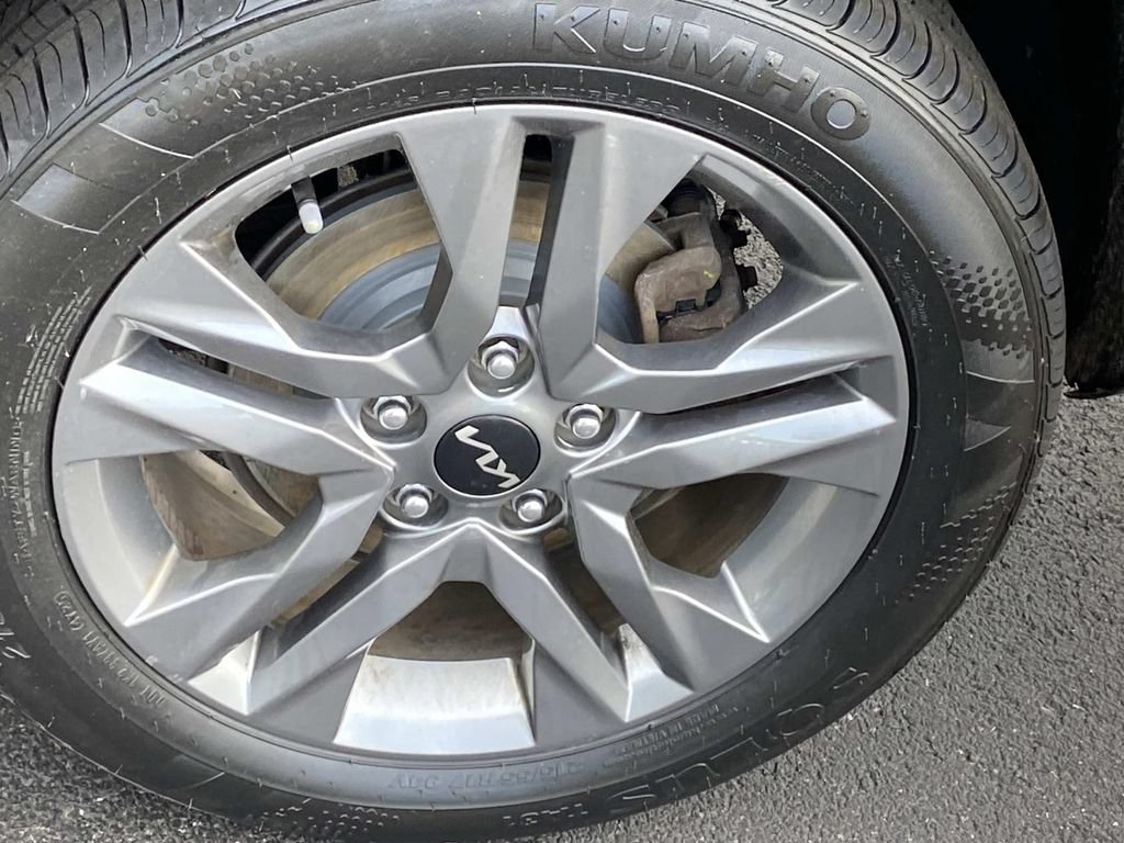 Used 2022 Kia Seltos LX AWD/4WD image 25