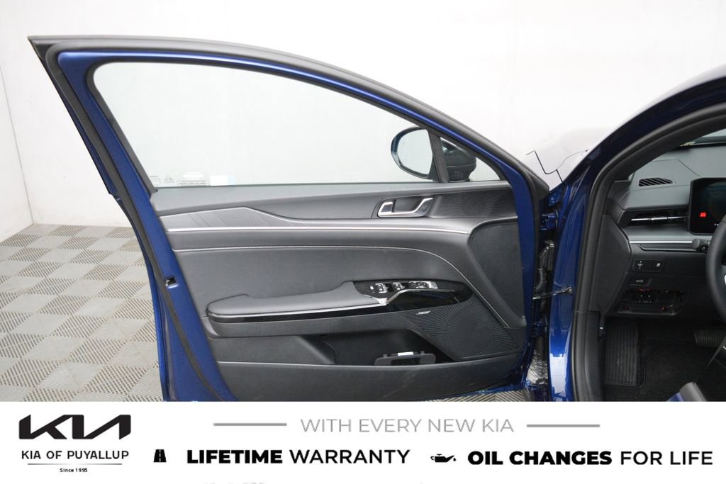 New 2026 Kia K5 GT-Line image 9