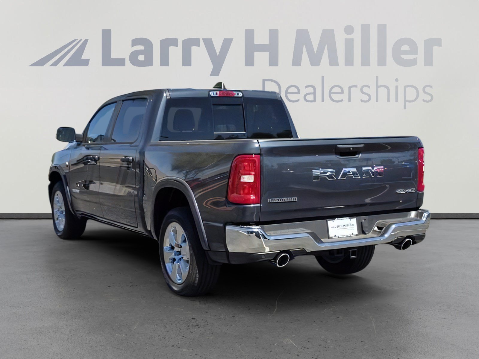 New 2026 RAM 1500 Big Horn AWD/4WD image 3