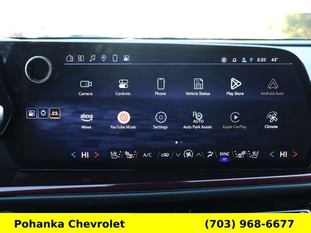 Used 2024 Chevrolet Traverse RS image 19