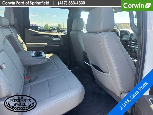 Used 2025 Chevrolet Silverado 1500 LTZ AWD/4WD image 11