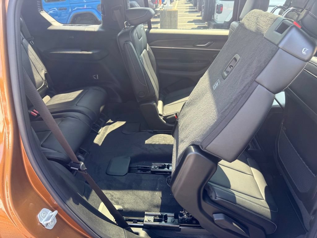New 2026 Jeep Grand Cherokee L Limited AWD/4WD image 54