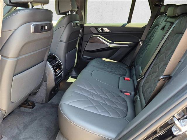 New 2026 BMW X5 xDrive40i w/ Climate Comfort Package AWD/4WD image 17