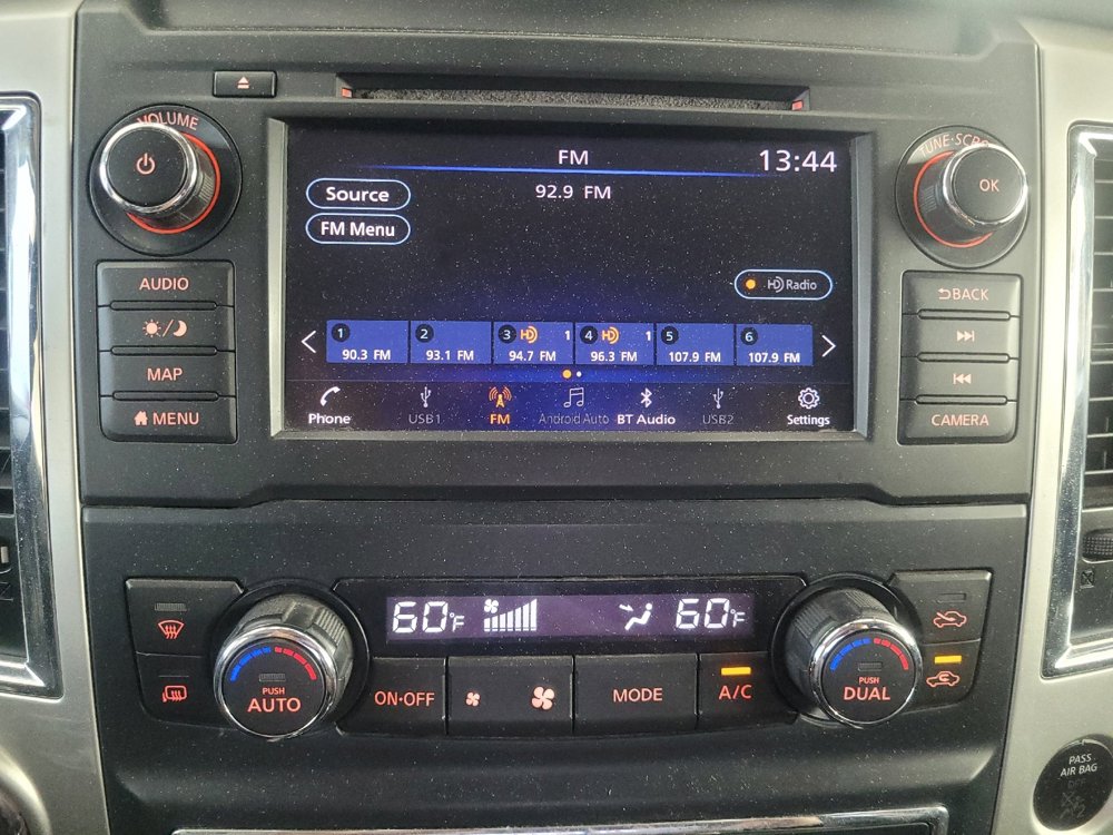 Used 2019 Nissan Titan PRO-4X AWD/4WD image 25