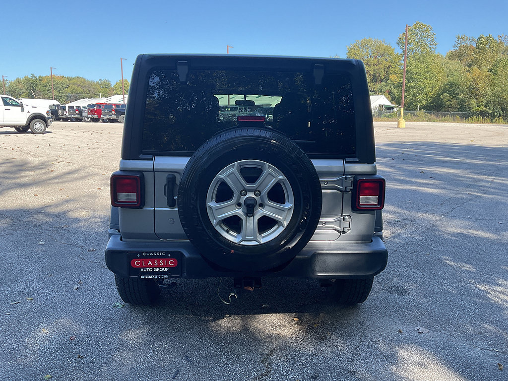 Used 2018 Jeep Wrangler Unlimited Sport S AWD/4WD image 6