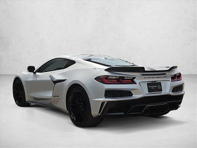 Used 2026 Chevrolet Corvette Z06 RWD image 8