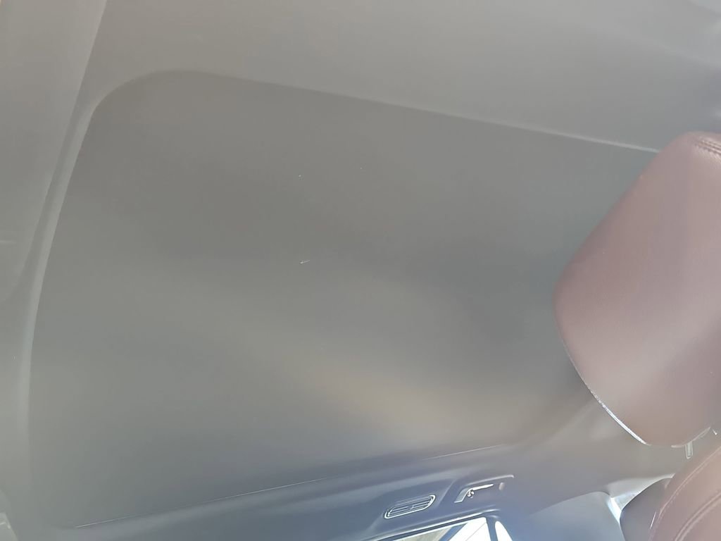 Used 2022 Ford Expedition Limited image 30