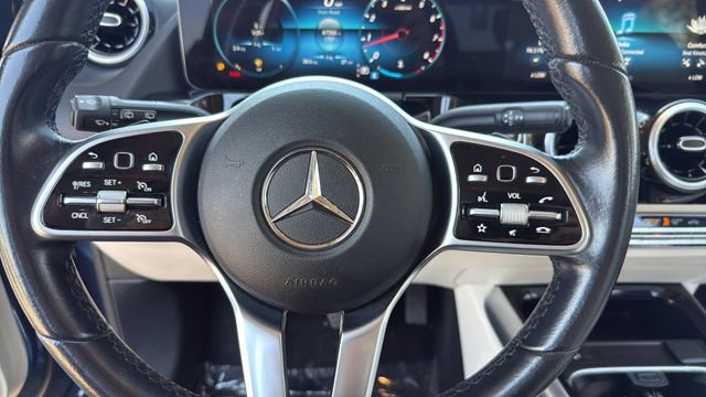 Used 2022 Mercedes-Benz GLA 250 image 18