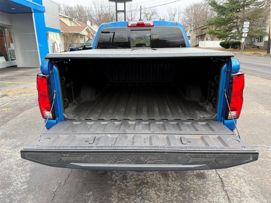 Used 2024 Chevrolet Colorado Z71 w/ Z71 Convenience Package 2 image 30