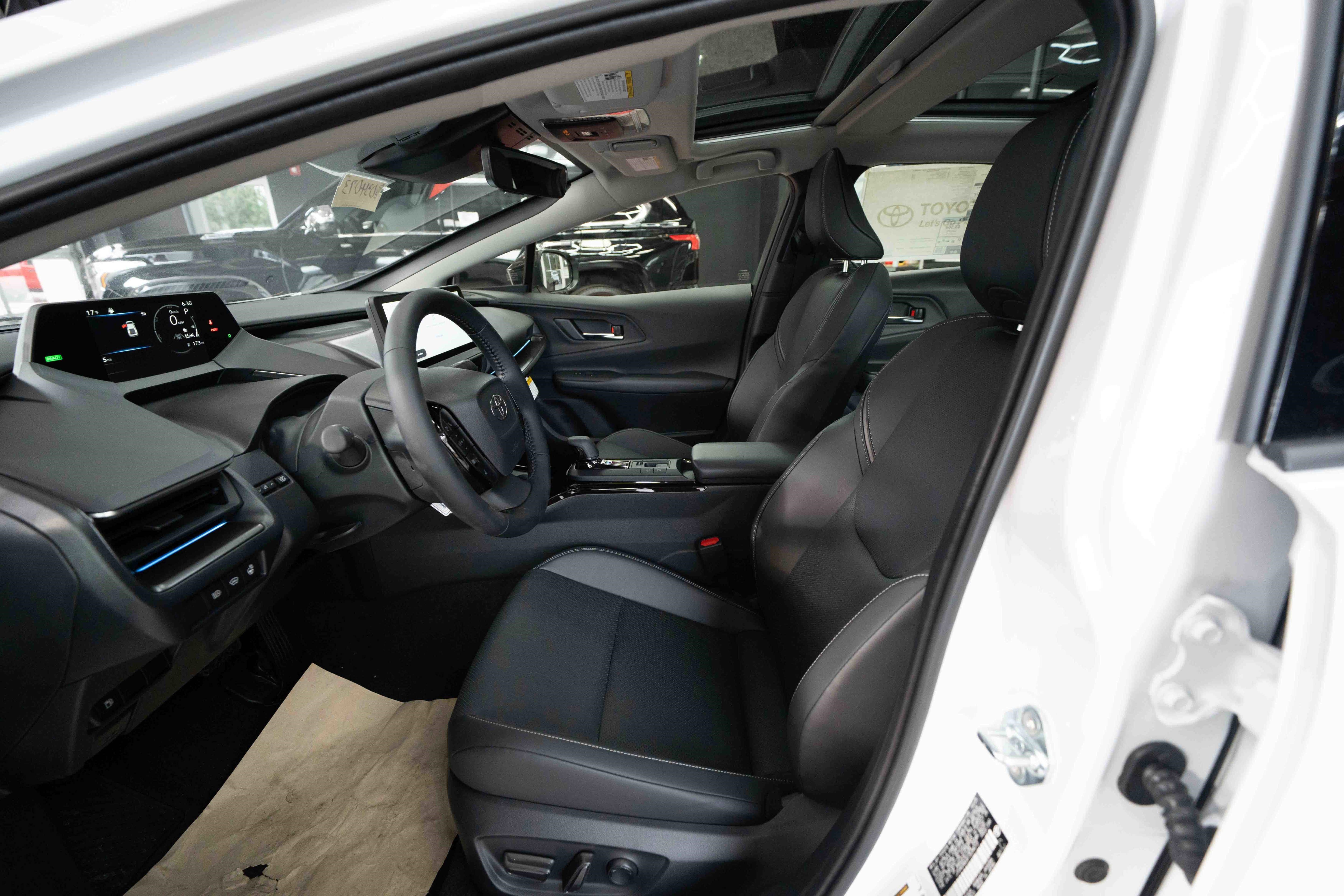 New 2026 Toyota Prius AWD image 9