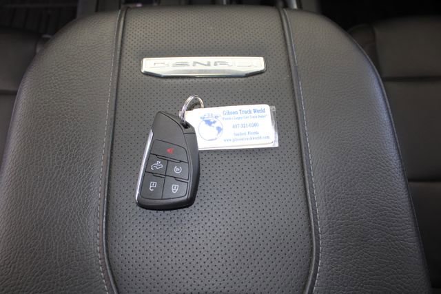 Used 2024 GMC Sierra 2500 Denali w/ Denali Reserve Package image 28