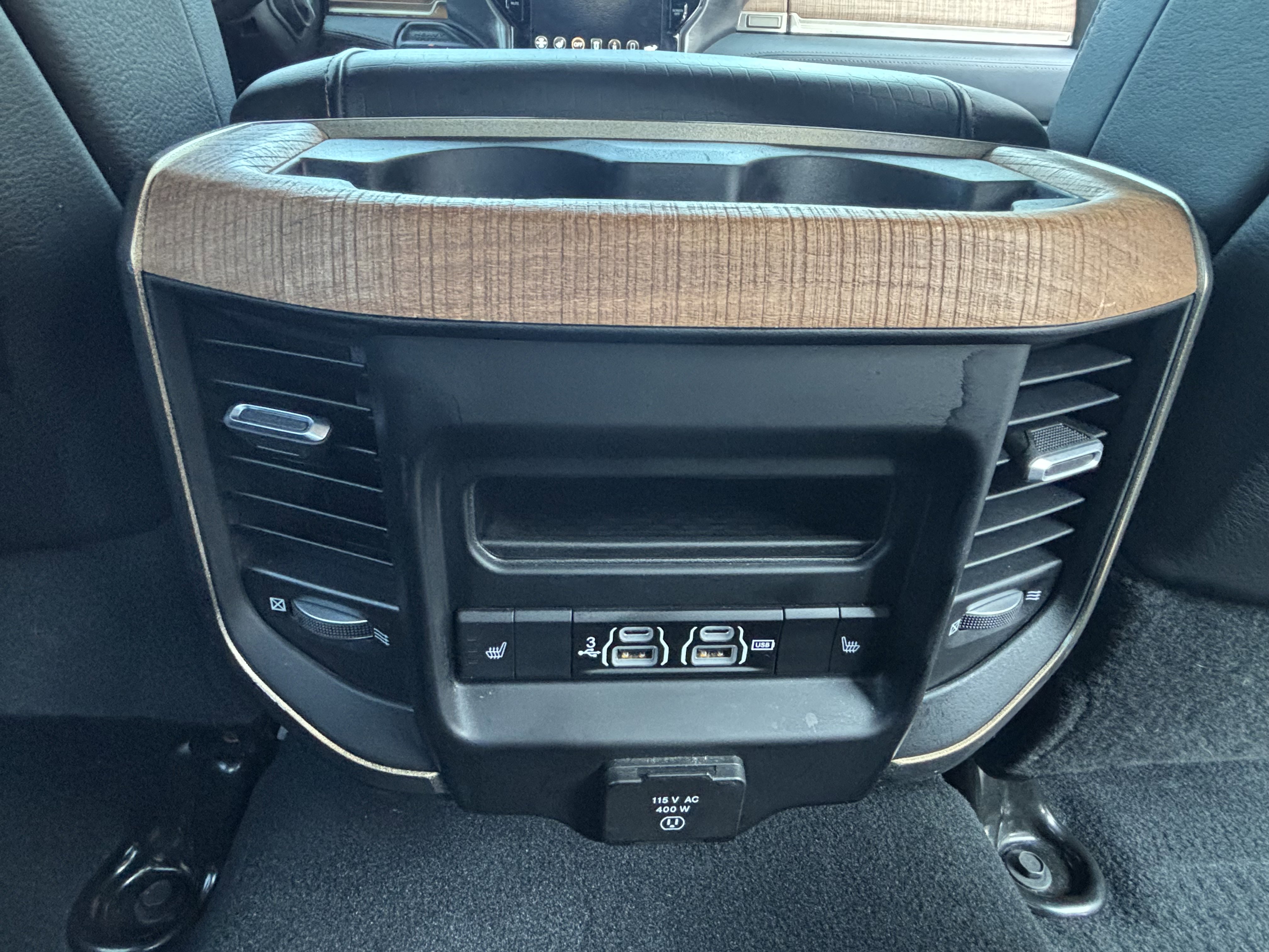 Used 2020 RAM 3500 Limited image 30