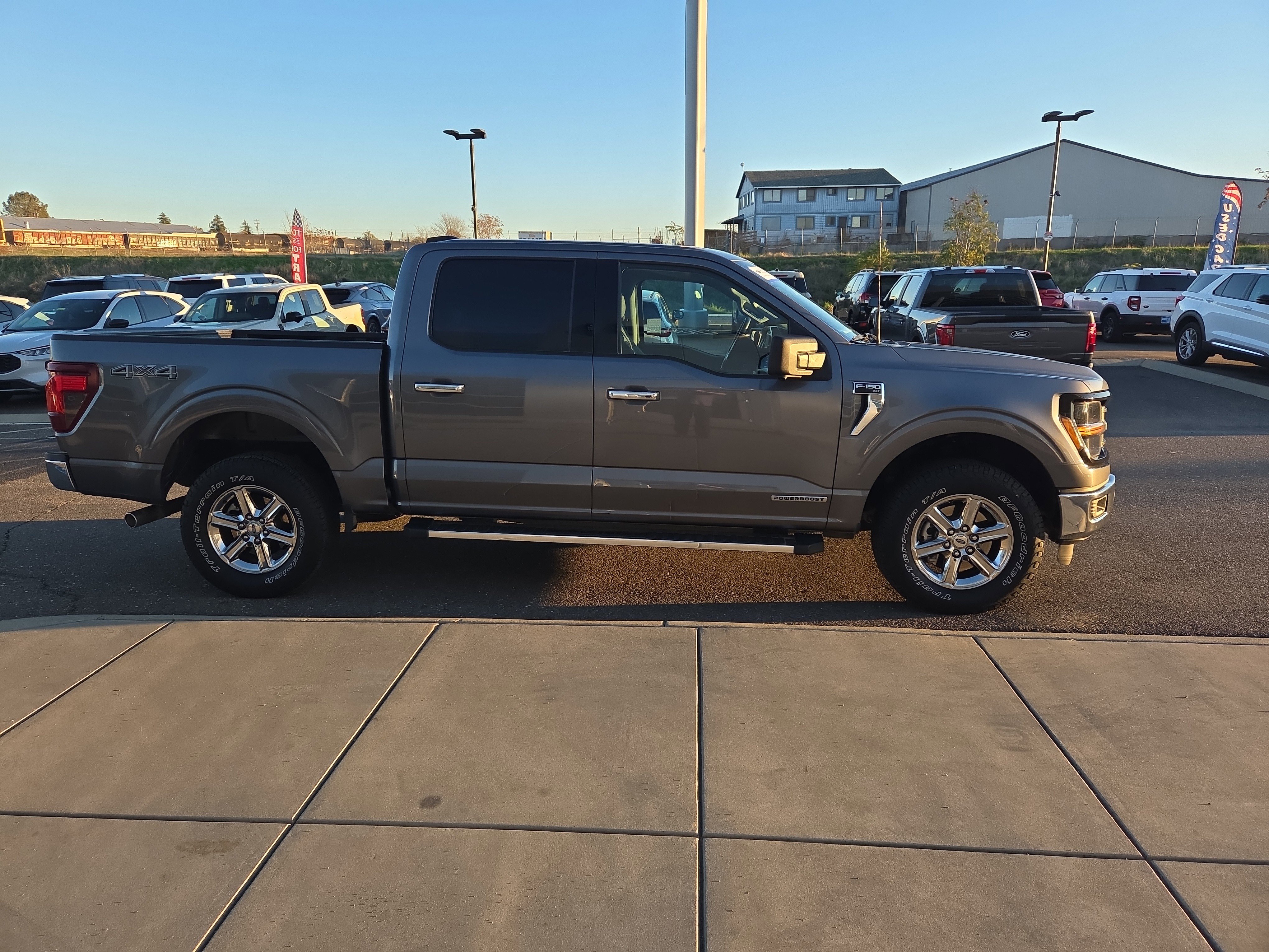 Used 2024 Ford F150 XLT w/ Mobile Office Package image 6
