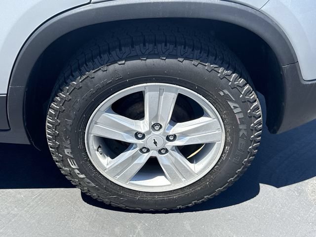 Certified 2020 Chevrolet Trax LS FWD image 29
