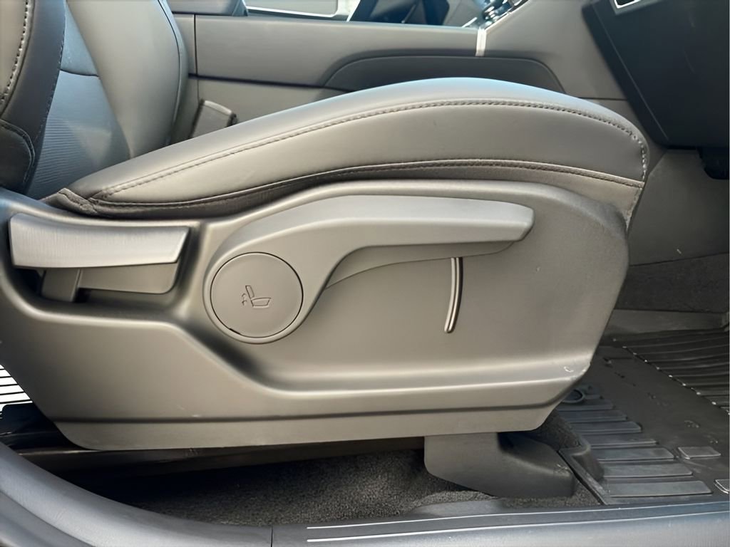 Used 2025 Hyundai Santa Fe XRT image 21