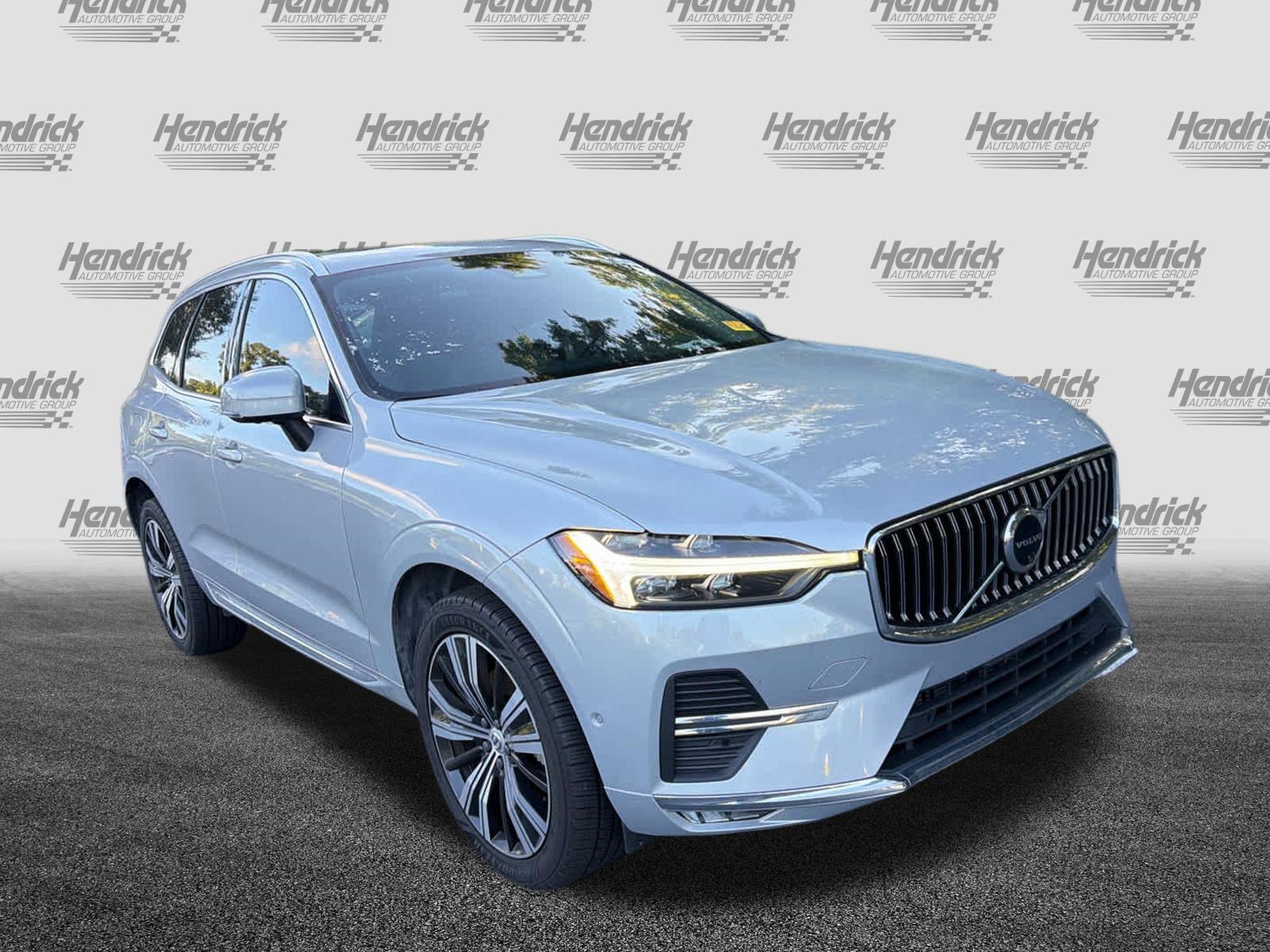 Certified 2023 Volvo XC60 B5 Plus w/ Protection Package Premier FWD image 2