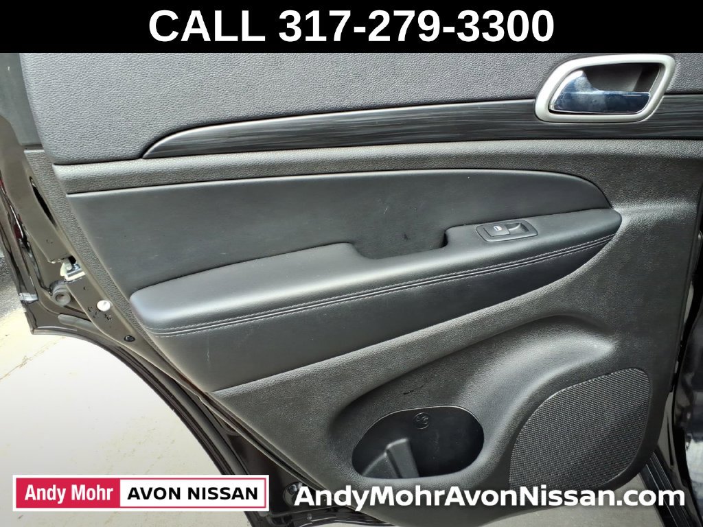 Used 2019 Jeep Grand Cherokee Altitude AWD/4WD image 35