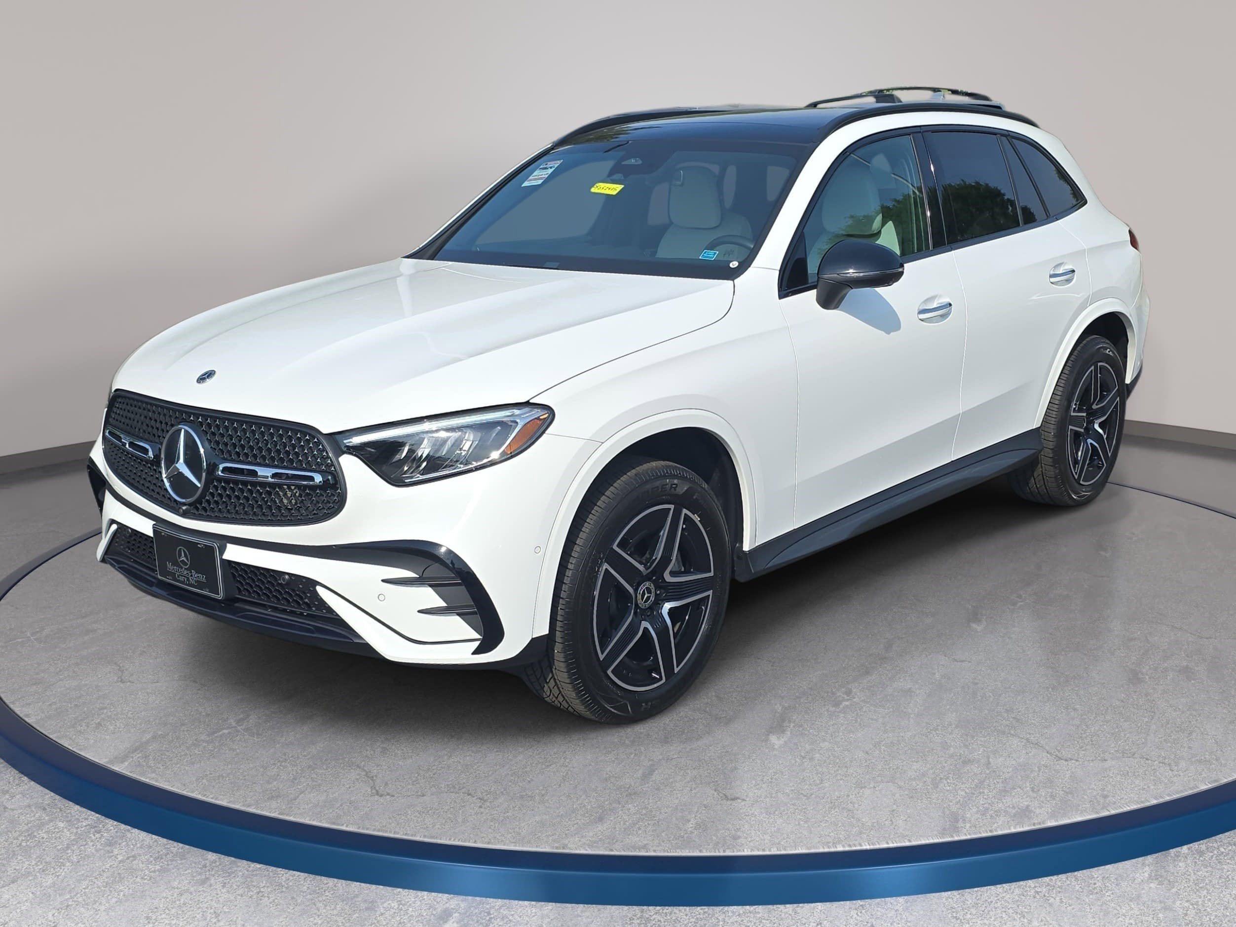 Used 2023 Mercedes-Benz GLC 300 4MATIC w/ AMG Line video 1