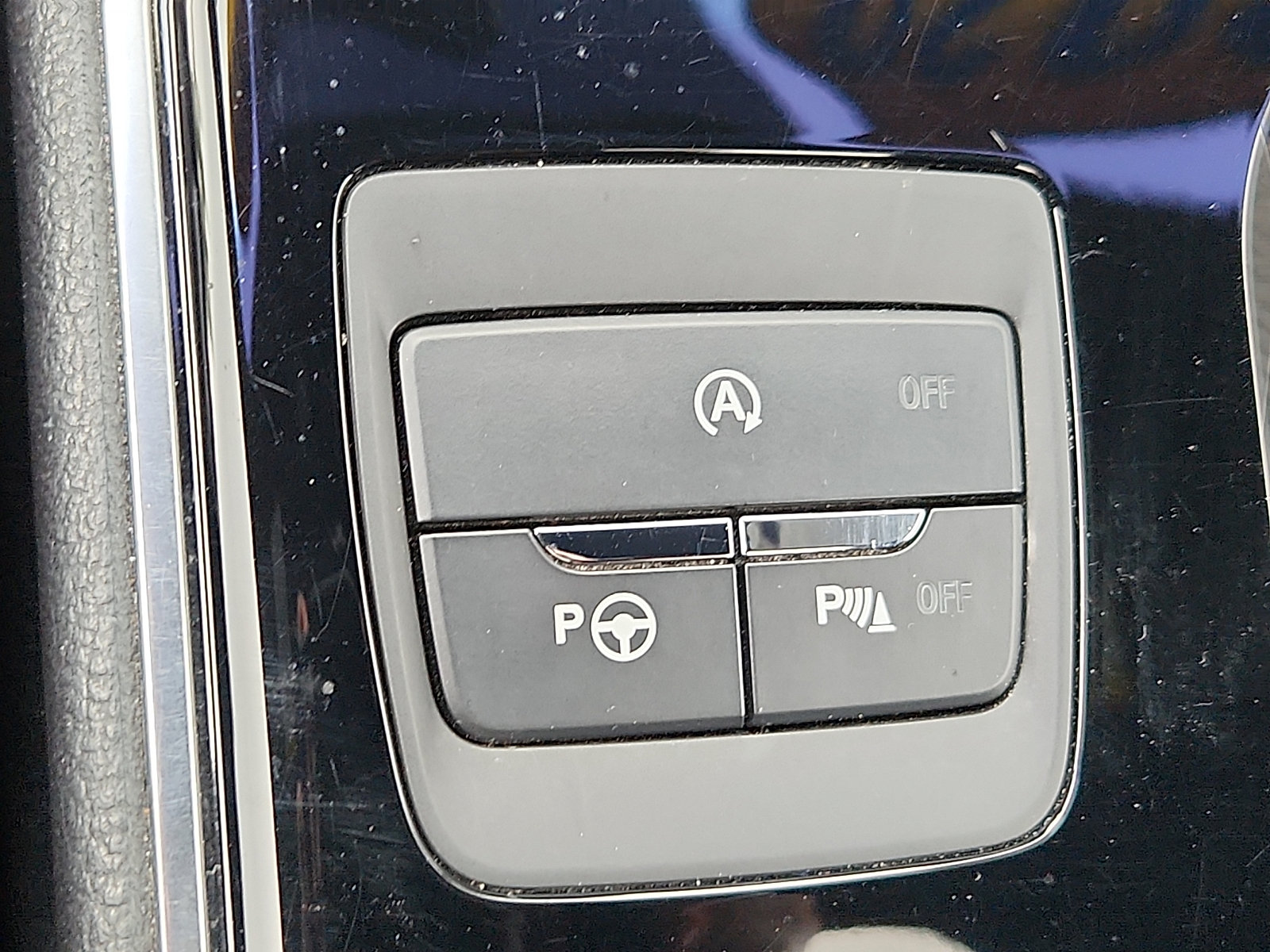 Used 2020 Ford Edge ST w/ Equipment Group 401A AWD/4WD image 27