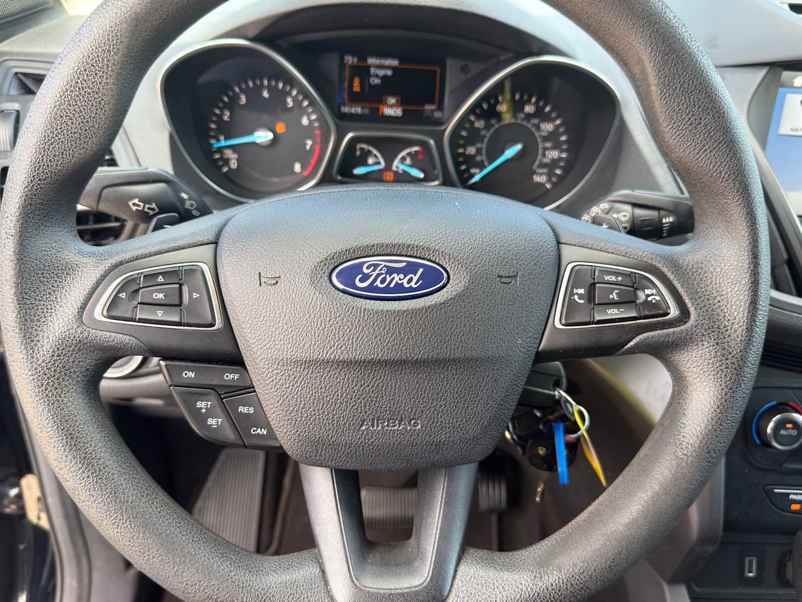 Used 2017 Ford Escape SE w/ Equipment Group 201A image 18