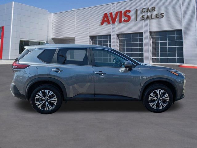 Used 2023 Nissan Rogue SV FWD image 5
